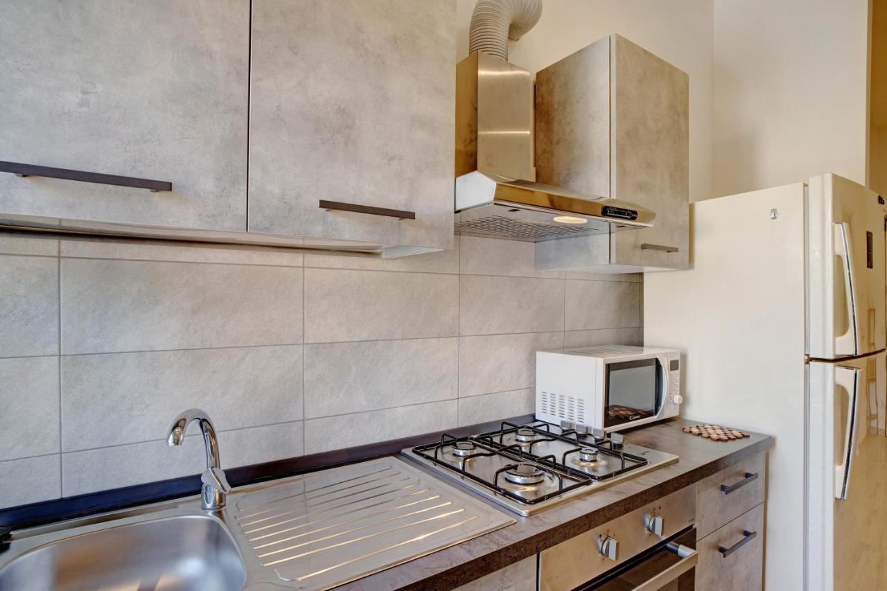 G House Dolceacqua Apartment Luaran gambar