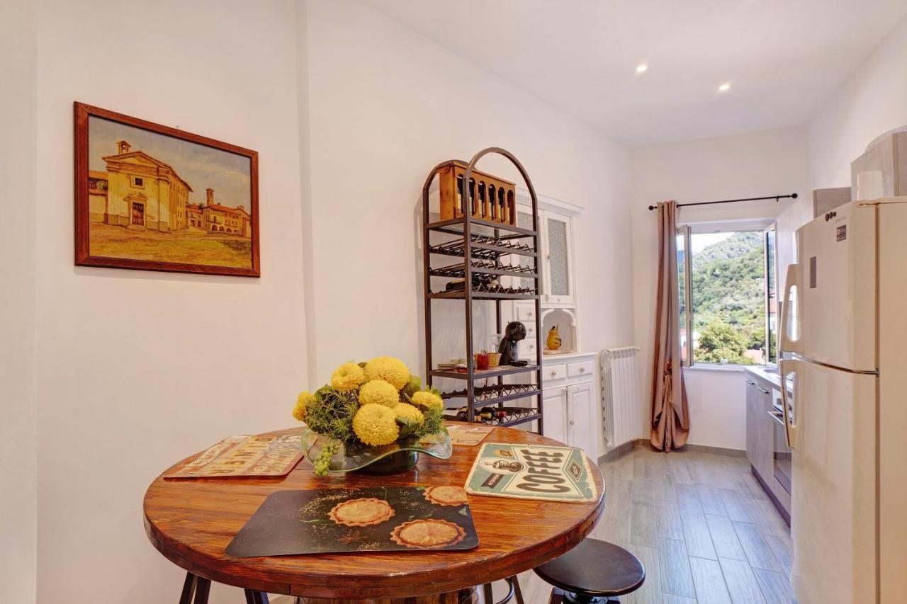 G House Dolceacqua Apartment Luaran gambar