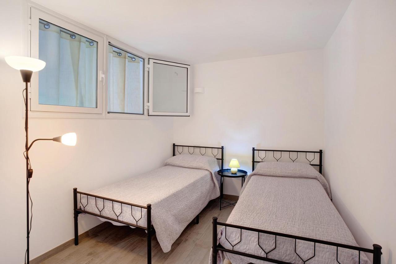 G House Dolceacqua Apartment Luaran gambar